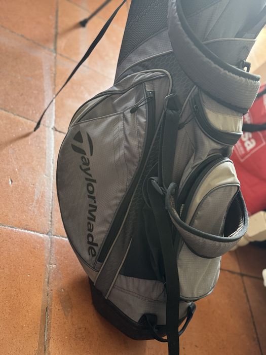 Kit Completo de Golfe – TaylorMade + Acessórios Premium