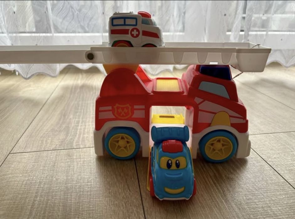 Auto wóz strażacki Dumel