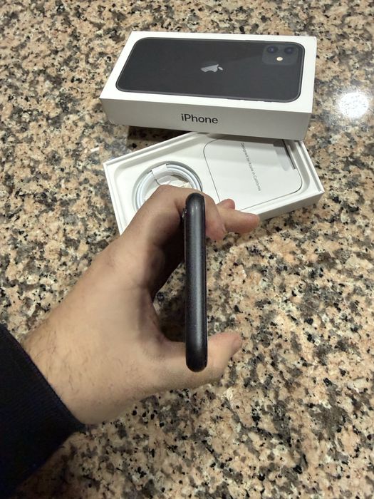 iPhone 11 Black 128Gb