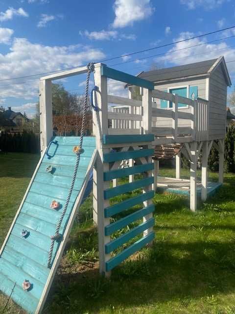 Domek drewniany dla dzieci