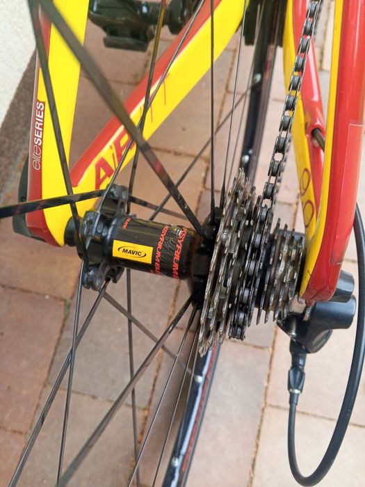 Profesjonalna kolarzówka cboardman karbon