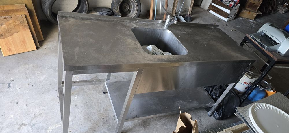 Lavatorio  INOX com torneira dupla 60 X 180