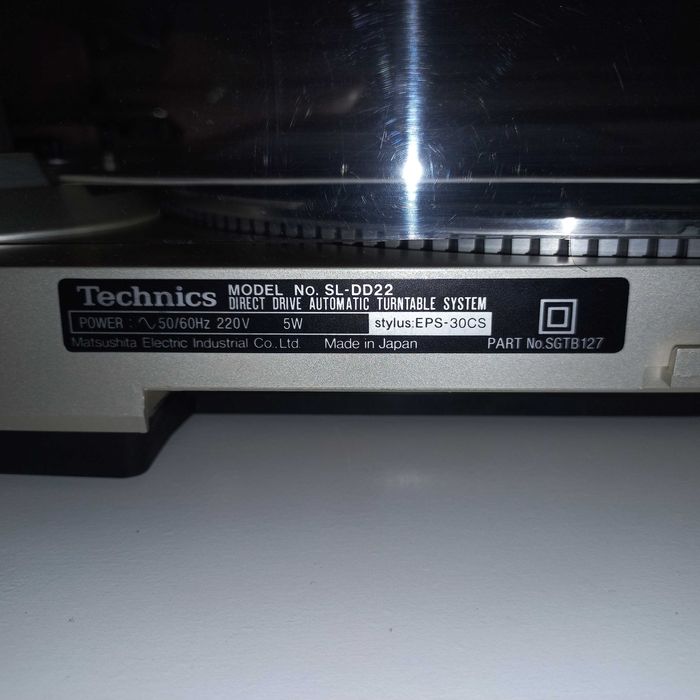 Gramofon Technics SL-DD22