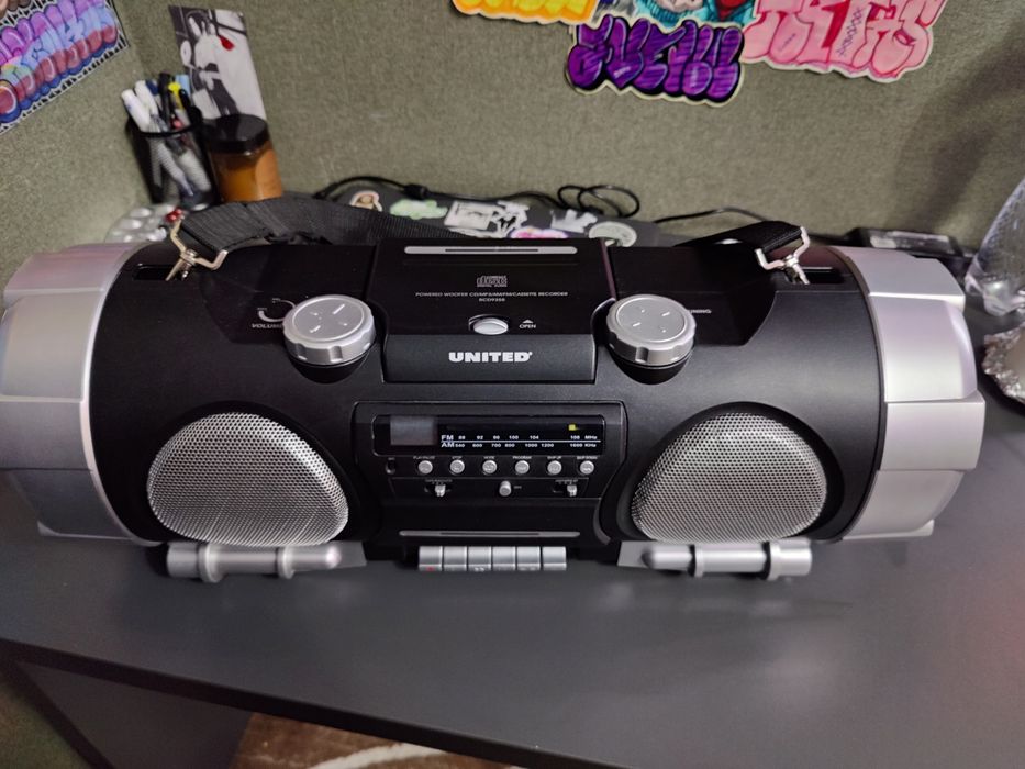 UNITED магнітола