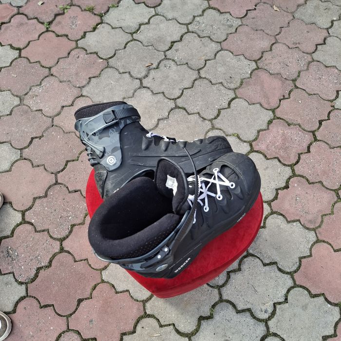 Ролики)Роликові ковзани worker 45 розміру