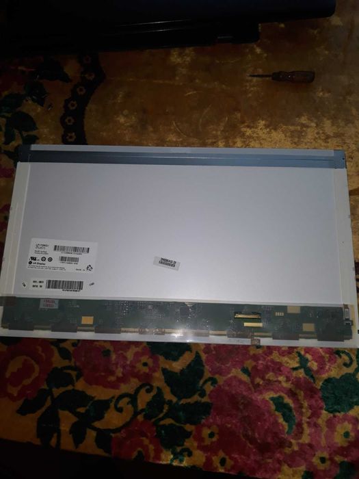 Матриця від асус 17,3