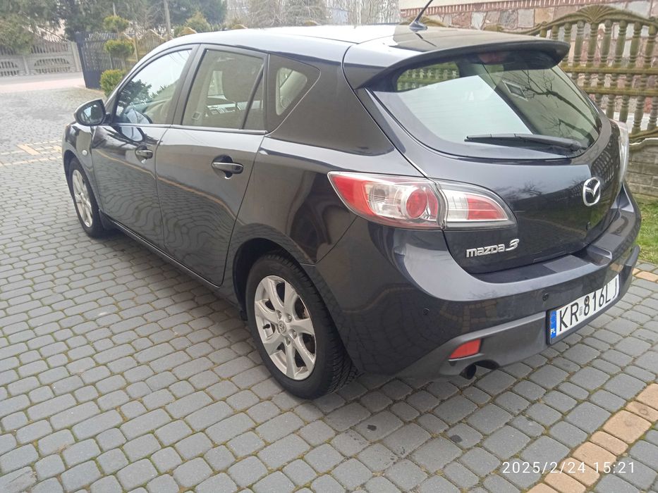 sprzedam samochód osobowy