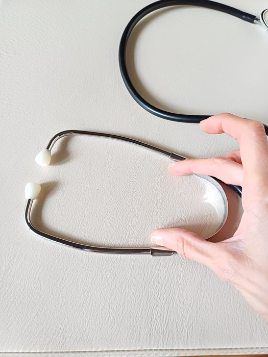 Estetoscópio antigo