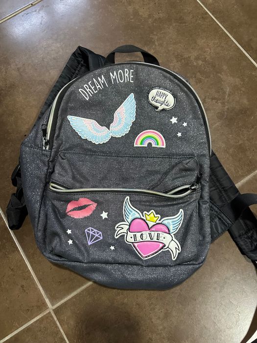 Mochilas novas apenas 2€ cada