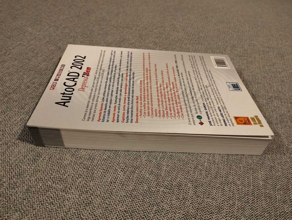 Livro "AutoCAD 2002" José Manuel Garcia & Pedro Leão Neto