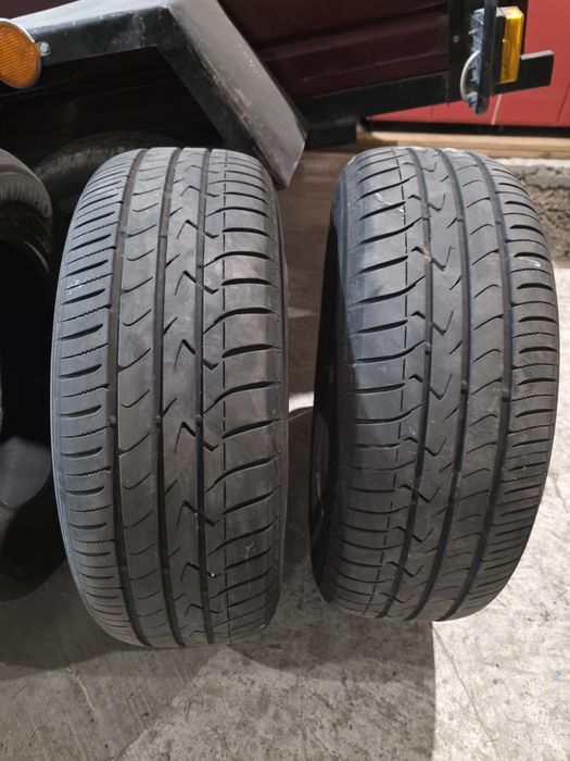 Літня резина 195/65 R15 (4 шт) в дуже гарному стані