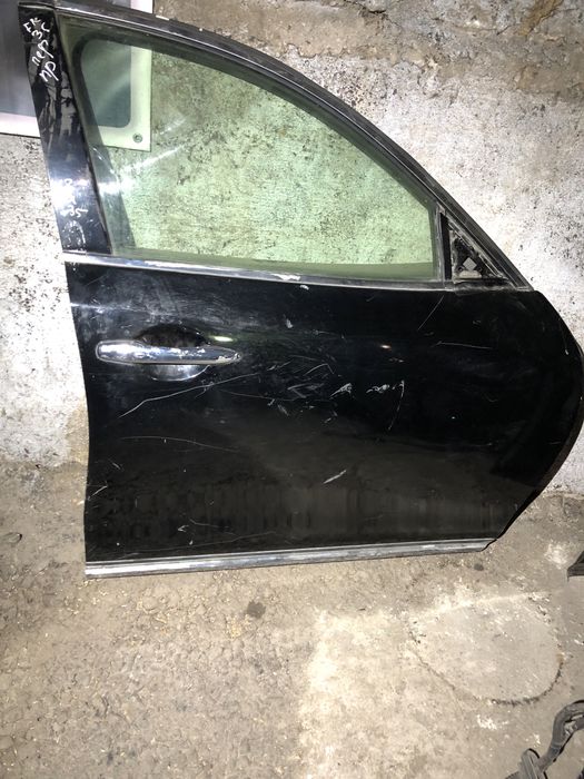 Двери задние крышка багажника Infiniti FX35 FX45 2003-07 г.