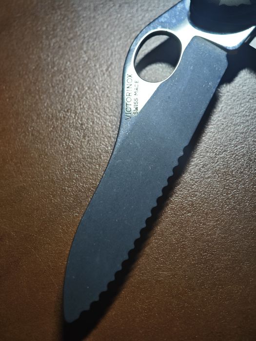 Nóż Scyzoryk Victorinox Trailmaster Camo