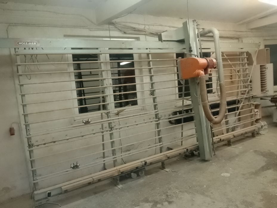 Piła panelowa pionowa ścienna Holzher