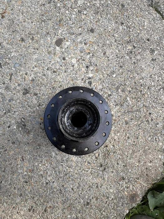 Piasta tylna na tarcze