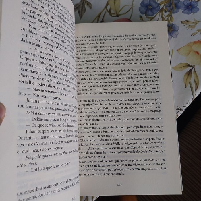 Rainha Vermelha. Portes incluídos