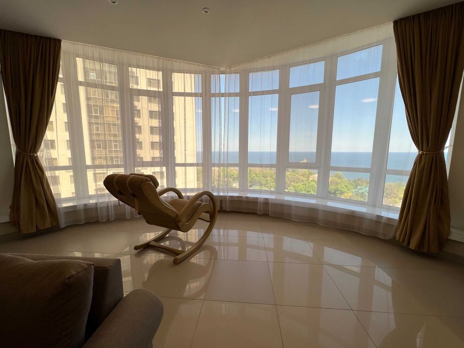 Аренда 3 комнатной квартиры в Аркадии с панорамой моря ЖК Гагаринплаза