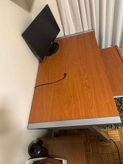 Secretaria 1,2 de comprimento, 70 cm de largura