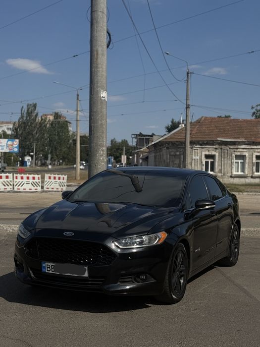Ford Fusion 2.0 Hybrid 2014