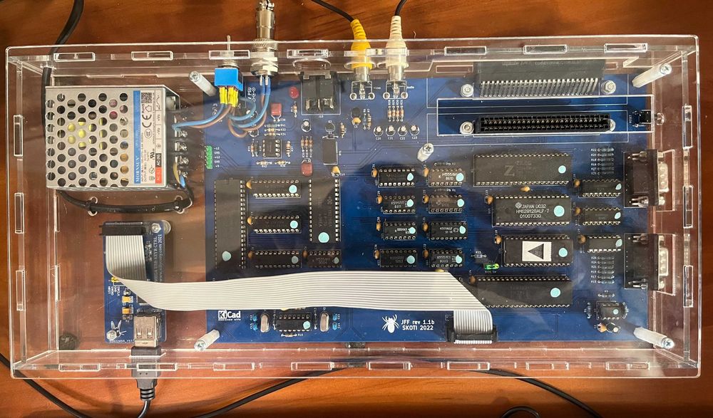 Набори для самостійного складання ретро-ПК MSX