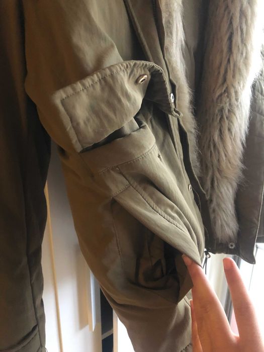 Casaco / Blusão verde caqui com capuz Zara - tam L