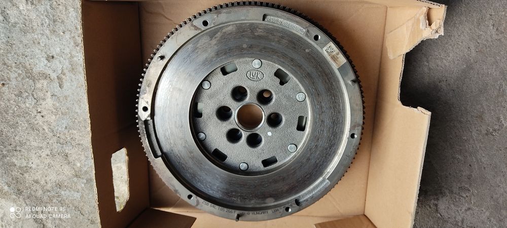 SPRZĘGŁO DWUMAS VW T6 2.0 TDI 624401133