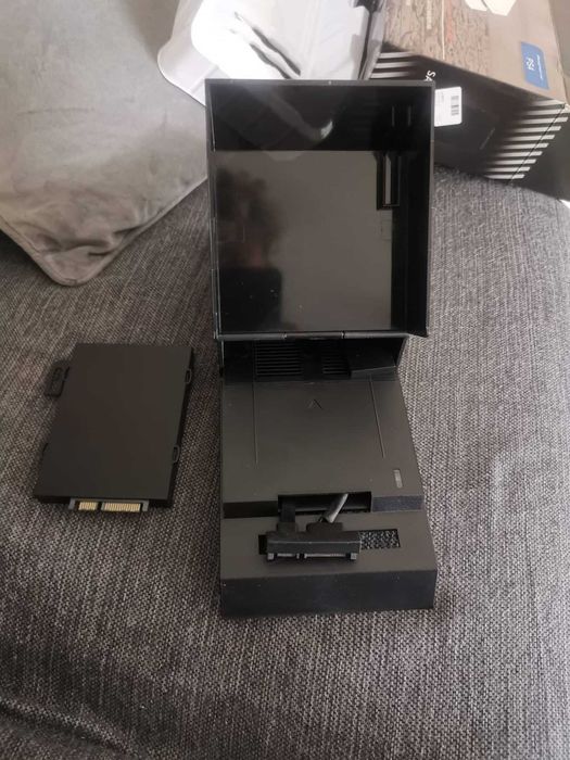Vendo Dock (HardDrive ) - Expansão de memoria PS4 - NOVO (nunca usado)