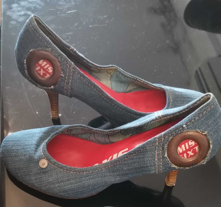 Sapatos em bom estado
