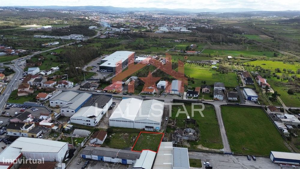 Land / Industrial and Storage Area / Regueira de Pontes