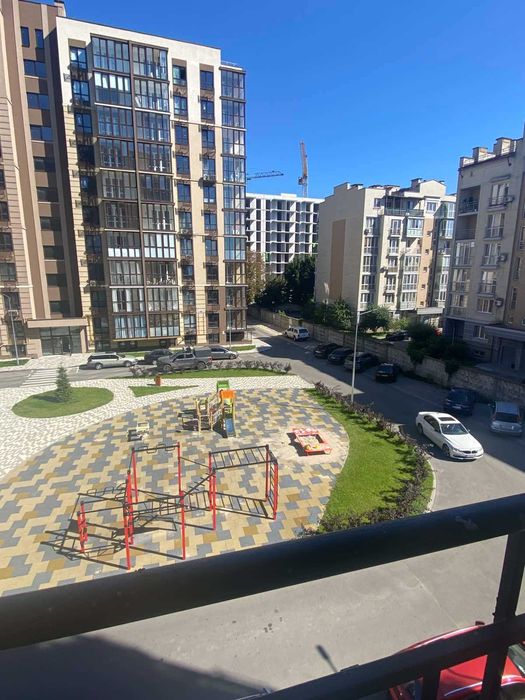 Продам 1 кімнатну квартиру в ЖК Кришталеві Джерела! Будинок зданий!