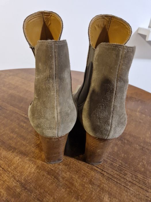 Kendall & Kylie botki zamszowe