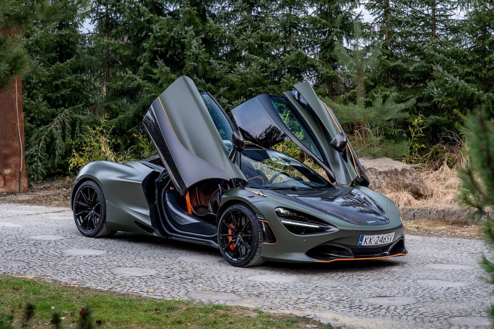 McLaren 720S Coupe 4.0 V8 1000KM / MSO Carbon / Bezwypadkowy / Felgi 765LT / Lift Osi /MG