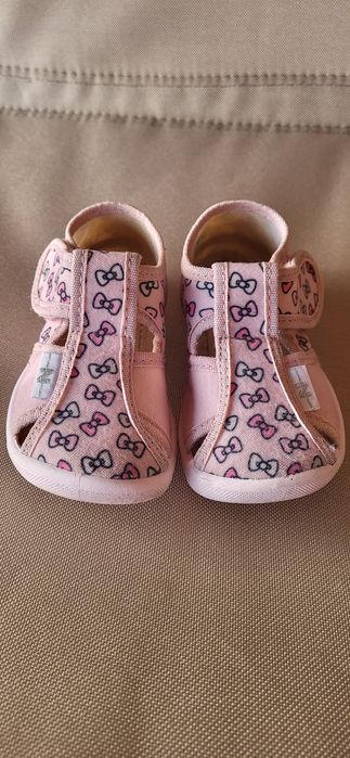 Босоніжки від Waldi 22 розмір