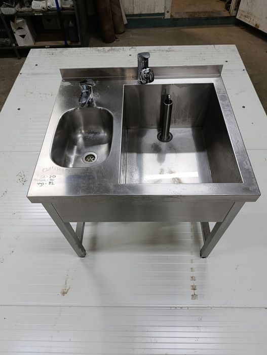 Zlew gastronomiczny / Zlew dwukomorowy / Meble gastronomiczne