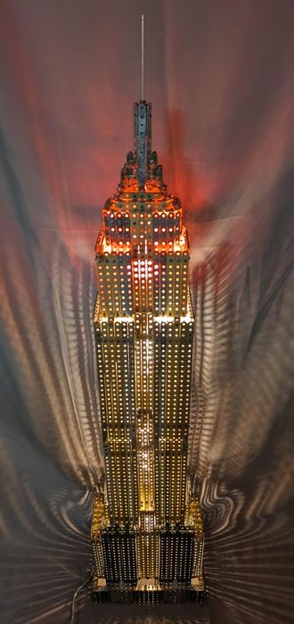 Candieiro escultura Meccano-Modelo Empire State Building