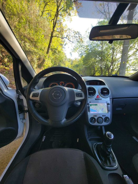 Opel Corsa 1.3 Cdti 2007 c/Android Auto GPS e Bluetooth