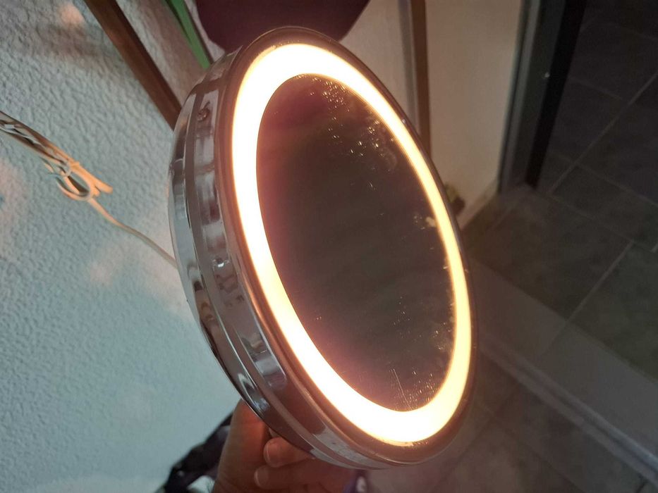 Espelho WC de aumento Iluminado extensivel