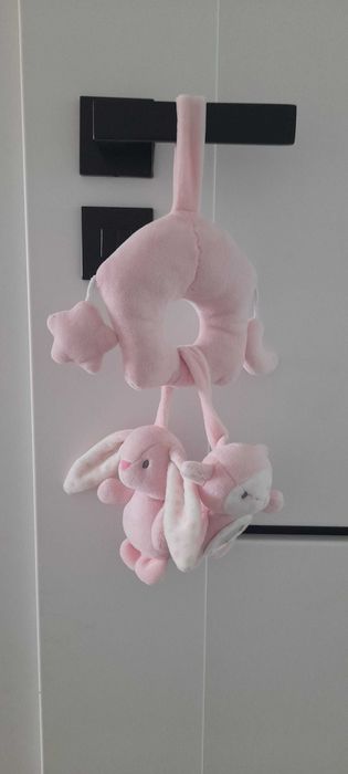 Zawieszka zabawka niemowlęca dla dziewczynki króliczek