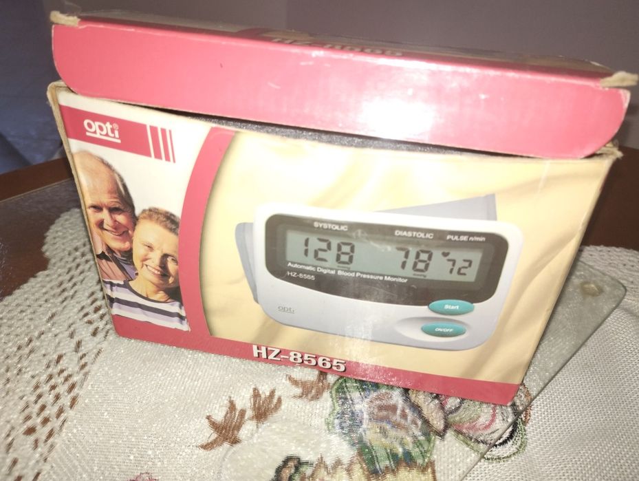 Ciśnieniomierz elektroniczny