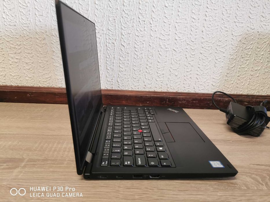 Lenovo Thinkpad YOGA X390 2 em 1. Tablet e PC core 5 Windows 11 PRO