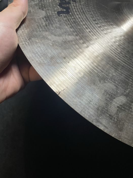 Zildjian A-Series Medium Thin Crash 17°/43 cm (Rachado)