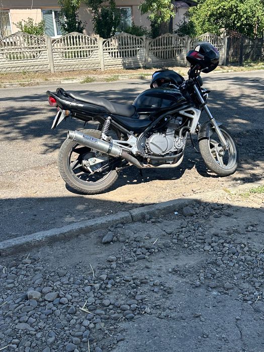 Мотоцикл Kawasaki Er-5 2004