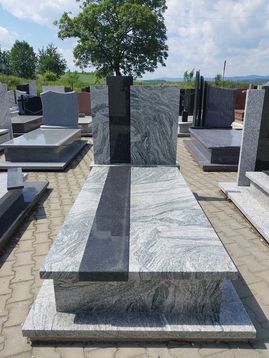 Nagrobki granitowe, producent duży wybór