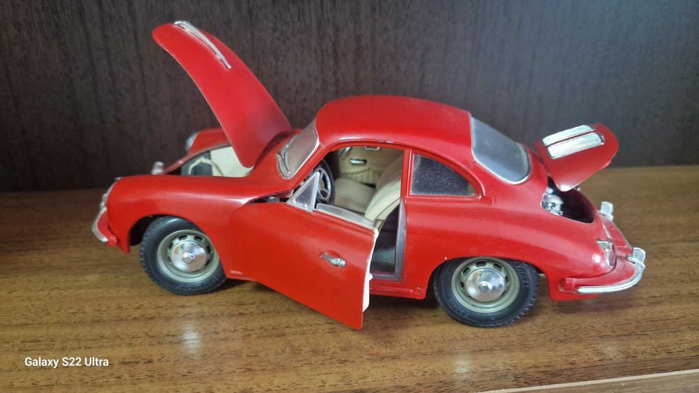 Машинки колекційні