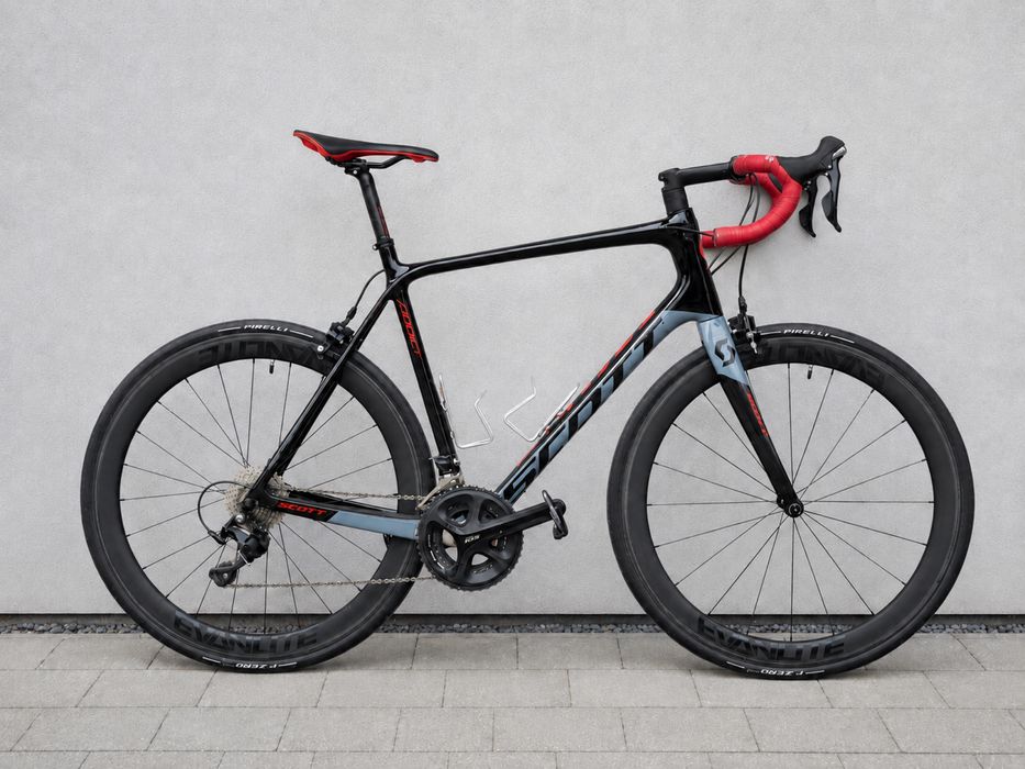 Scott Addict 20 Carbon | Evanlite 50 DT Swiss 350