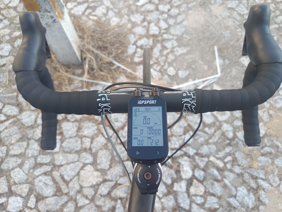 Bicicleta Especialized estrada