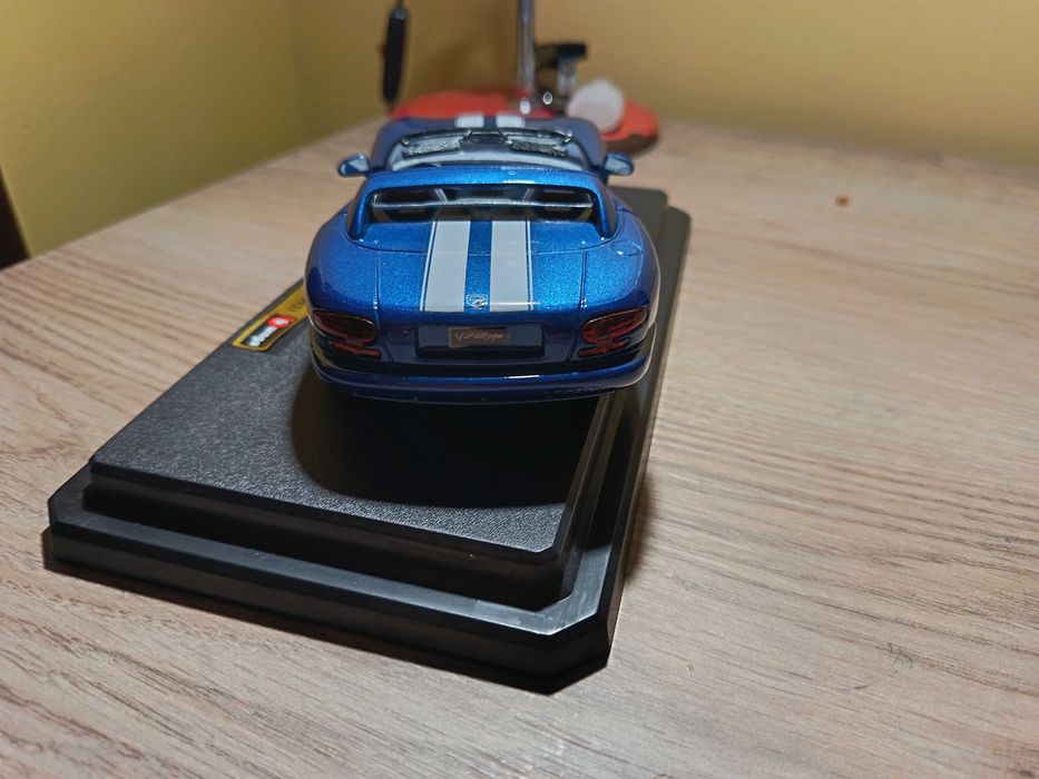Dodge Viper RT/10 1:24 – Bburago – Excelente estado