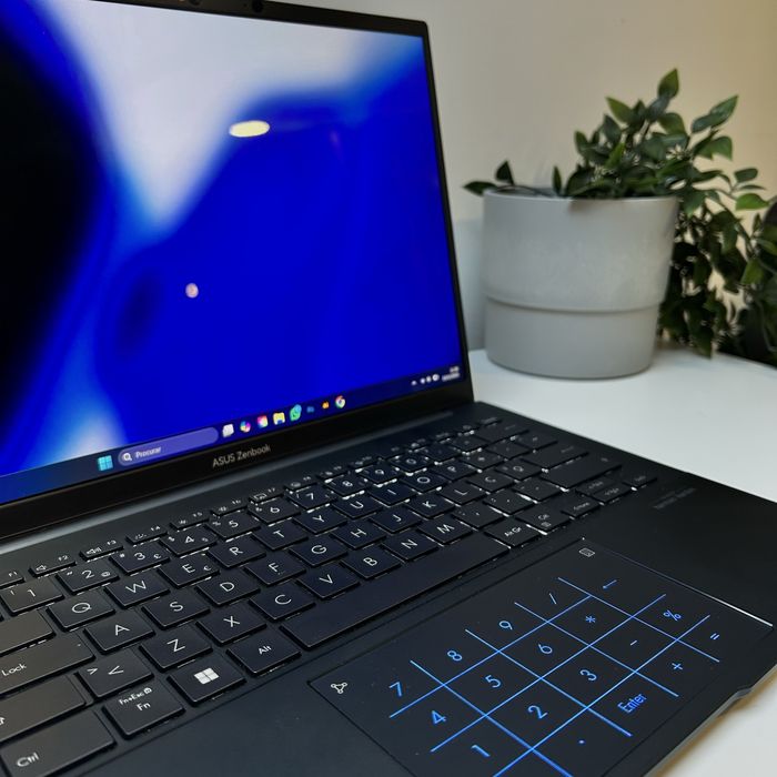 ASUS Zenbook UX3405M – Como novo | Ainda na garantia