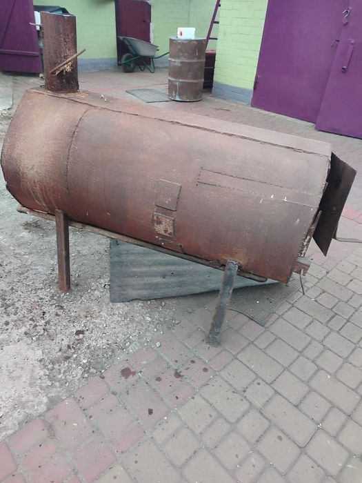 Продам буржуйку с возможностью нагрева воды