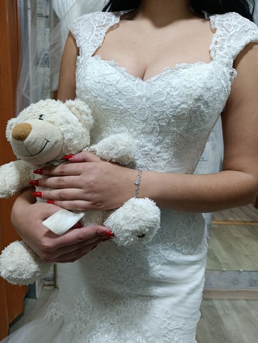 Продам свадебное платье новое